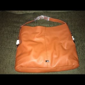 Brand new Thirty-One shoulder bag.
